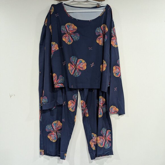 Unbranded Flower Print Top and Pants Set Navy Blue Size 4XL - Picture 1 of 7